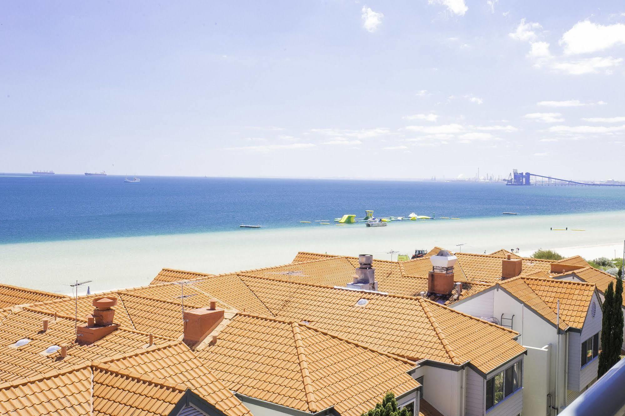 Boardwalk By Rockingham Apartments Dış mekan fotoğraf